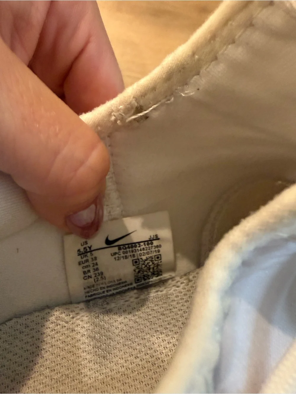 Nike kids which